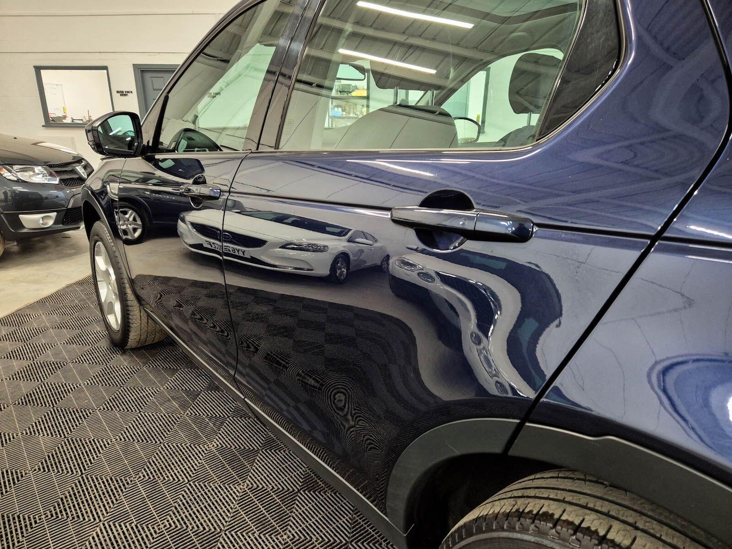 Used Land Rover Discovery Sport for sale - 78215153: Photo 16