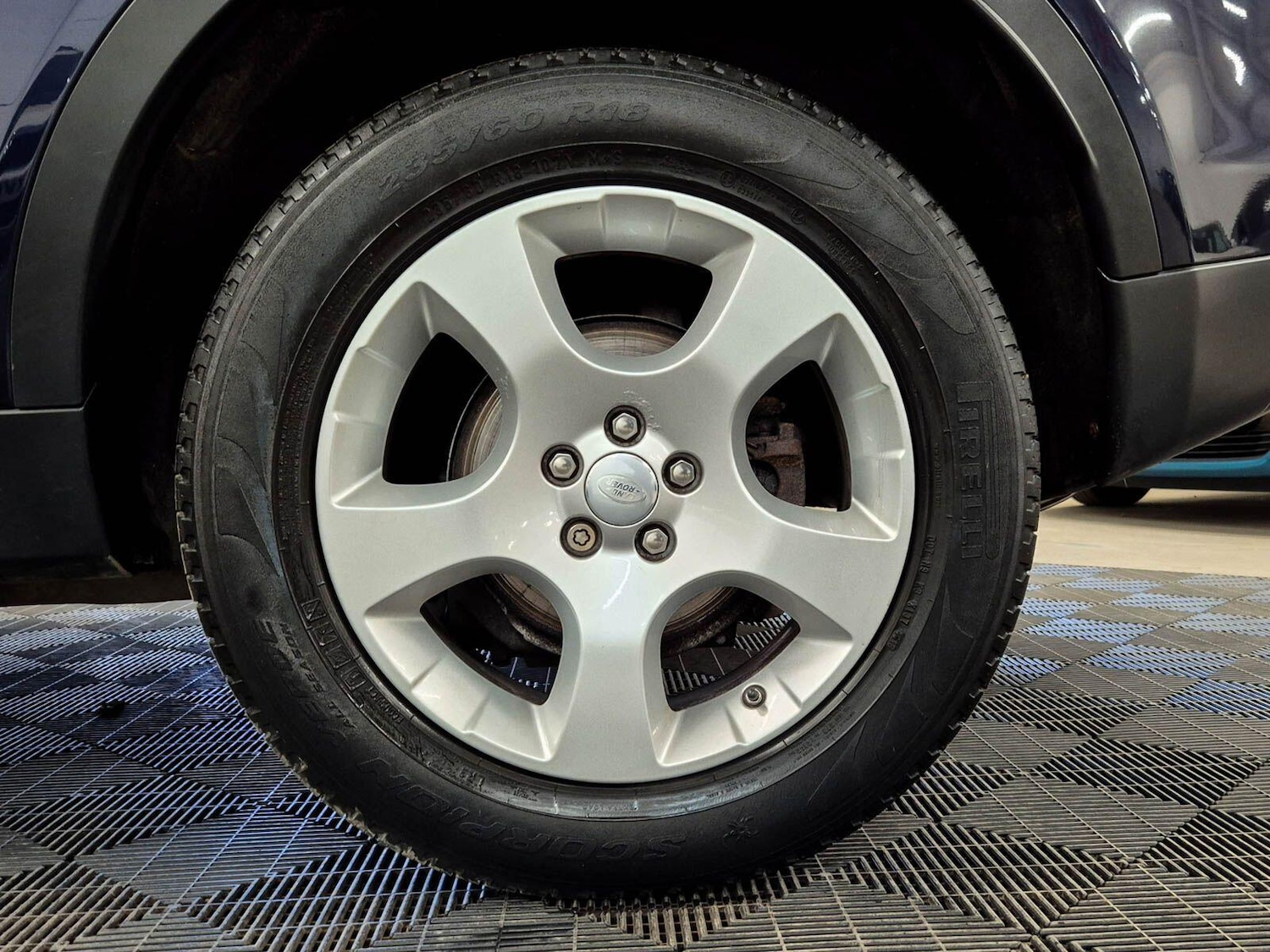 Used Land Rover Discovery Sport for sale - 78215153: Photo 31