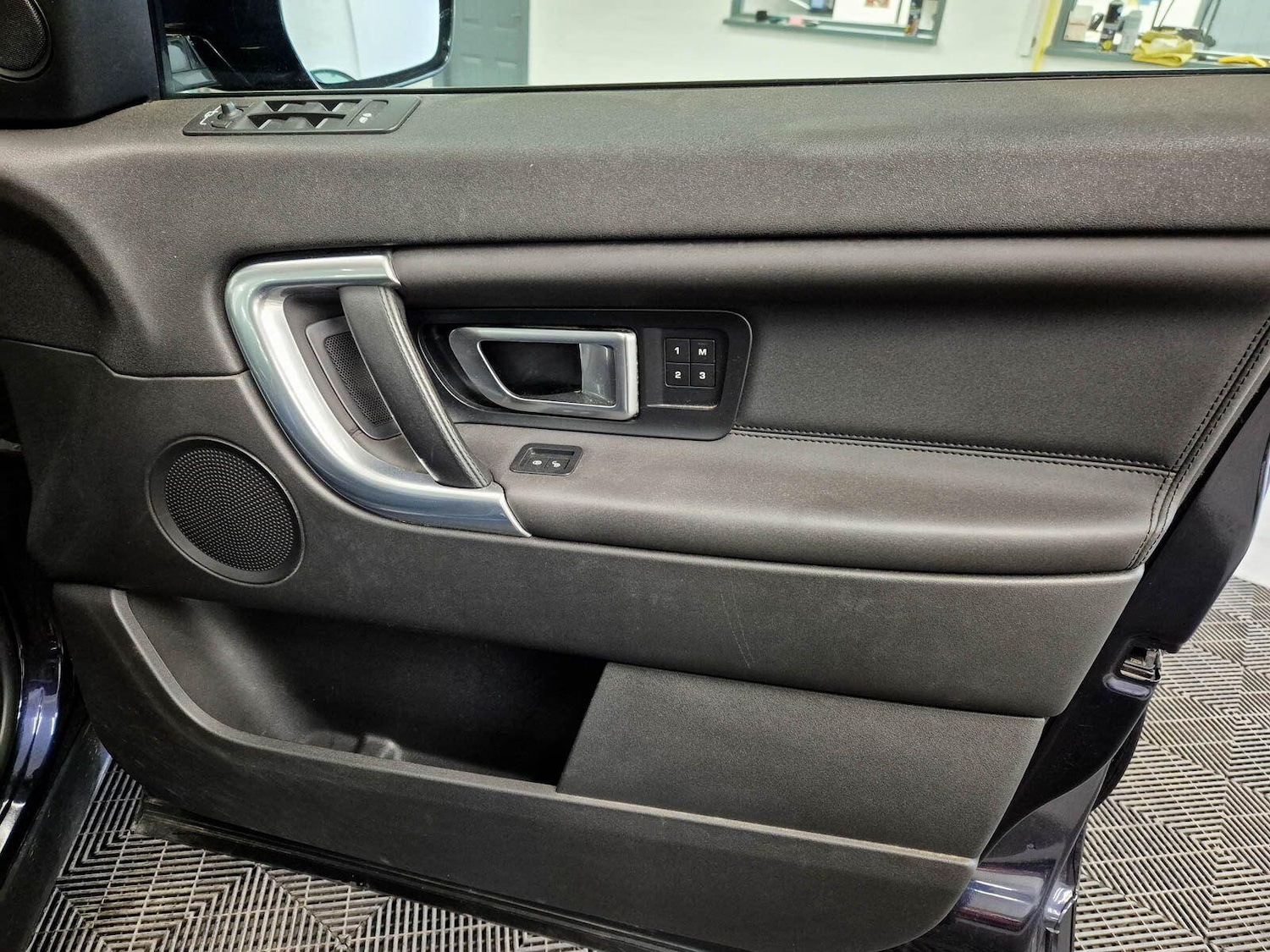 Used Land Rover Discovery Sport for sale - 78215153: Photo 46