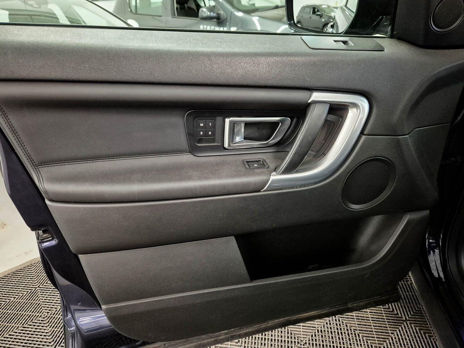 Used Land Rover Discovery Sport for sale - 78215153: Photo 59