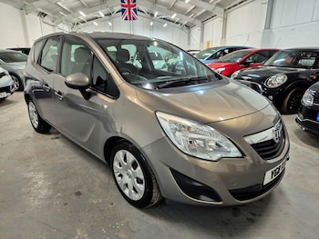 2011 (11) - 1.7 CDTi 16V [130] Exclusiv 5dr