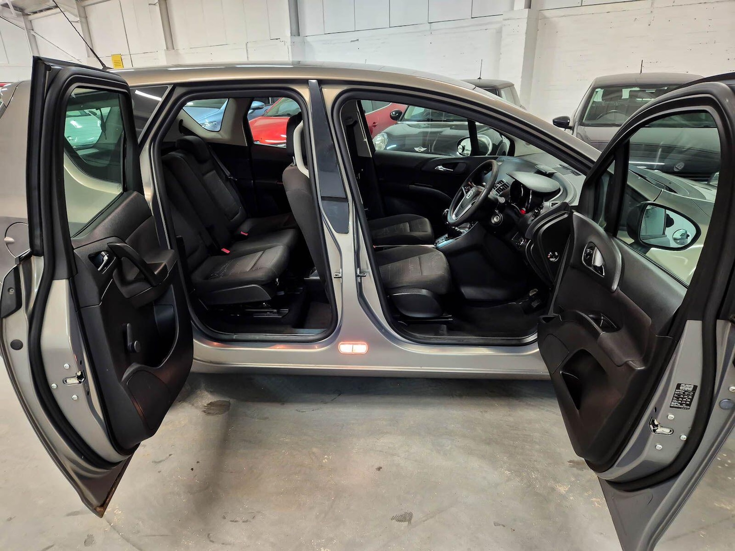 Used Vauxhall Meriva 2011 for sale - 77060164: Photo 26