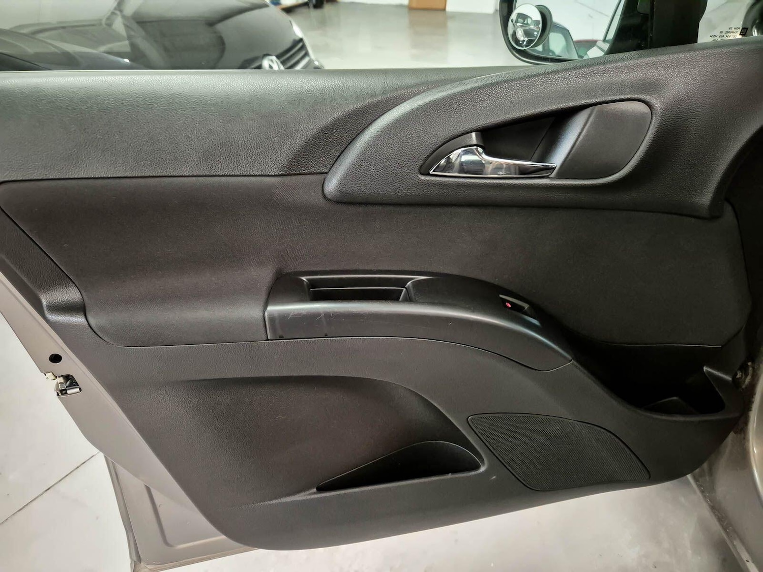 Used Vauxhall Meriva 2011 for sale - 77060164: Photo 48