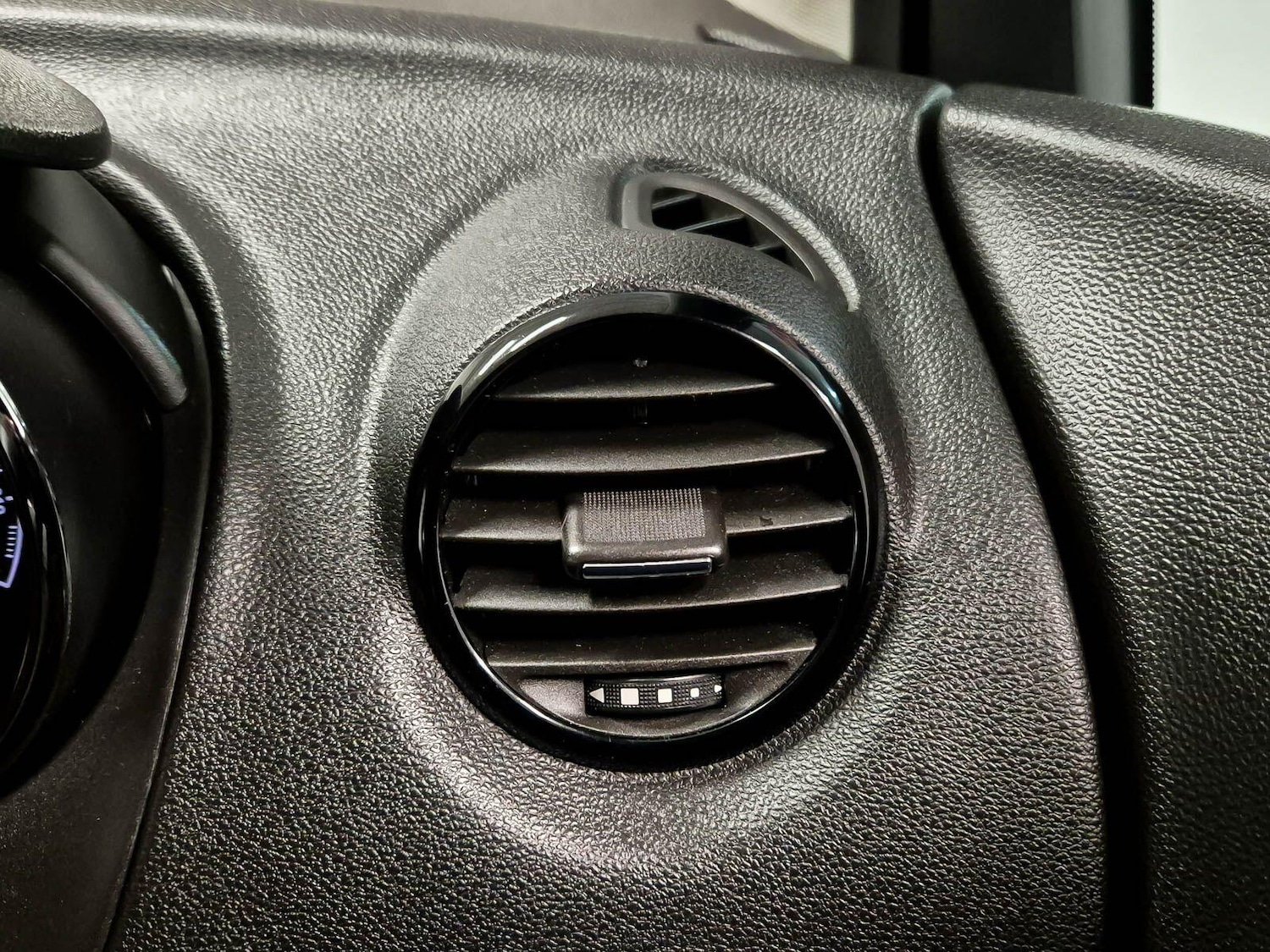 Used Vauxhall Meriva 2011 for sale - 77060164: Photo 71