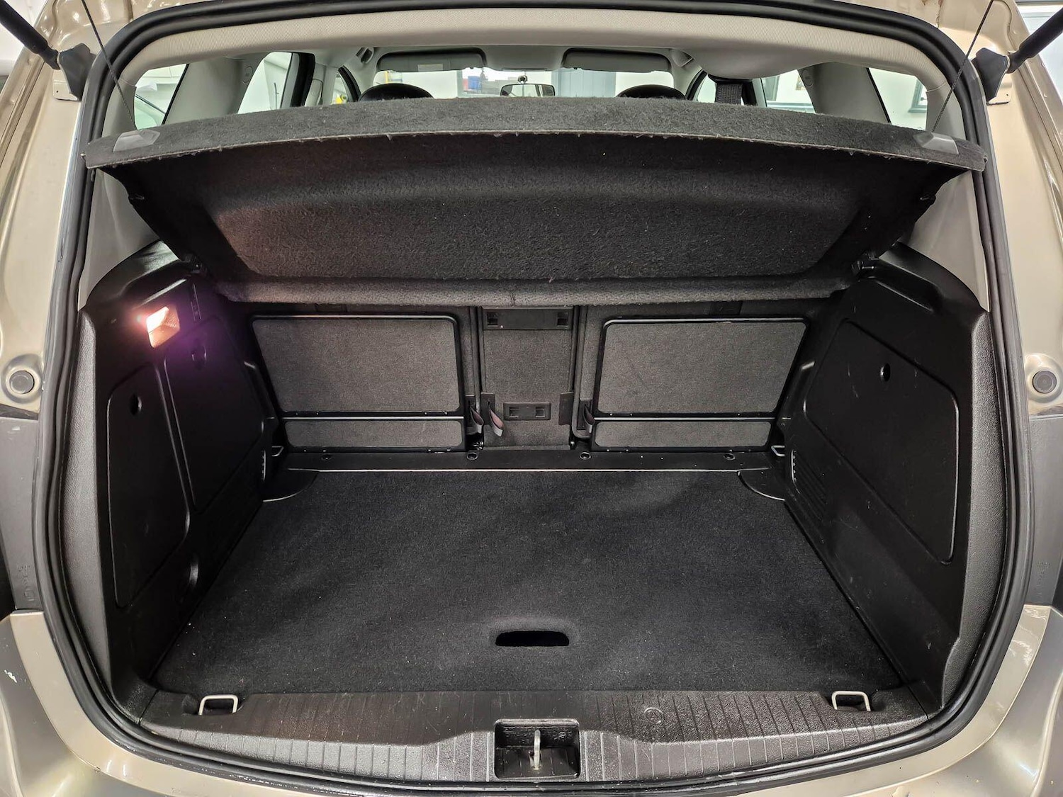 Used Vauxhall Meriva 2011 for sale - 77060164: Photo 76