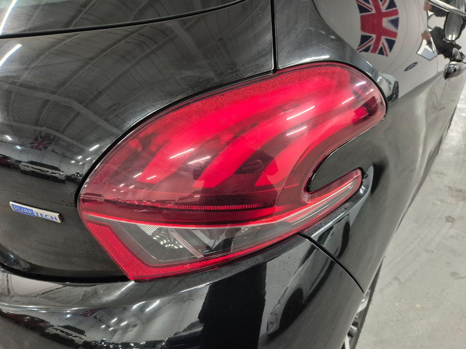 Used Peugeot 208 2016 for sale - 77424704: Photo 18