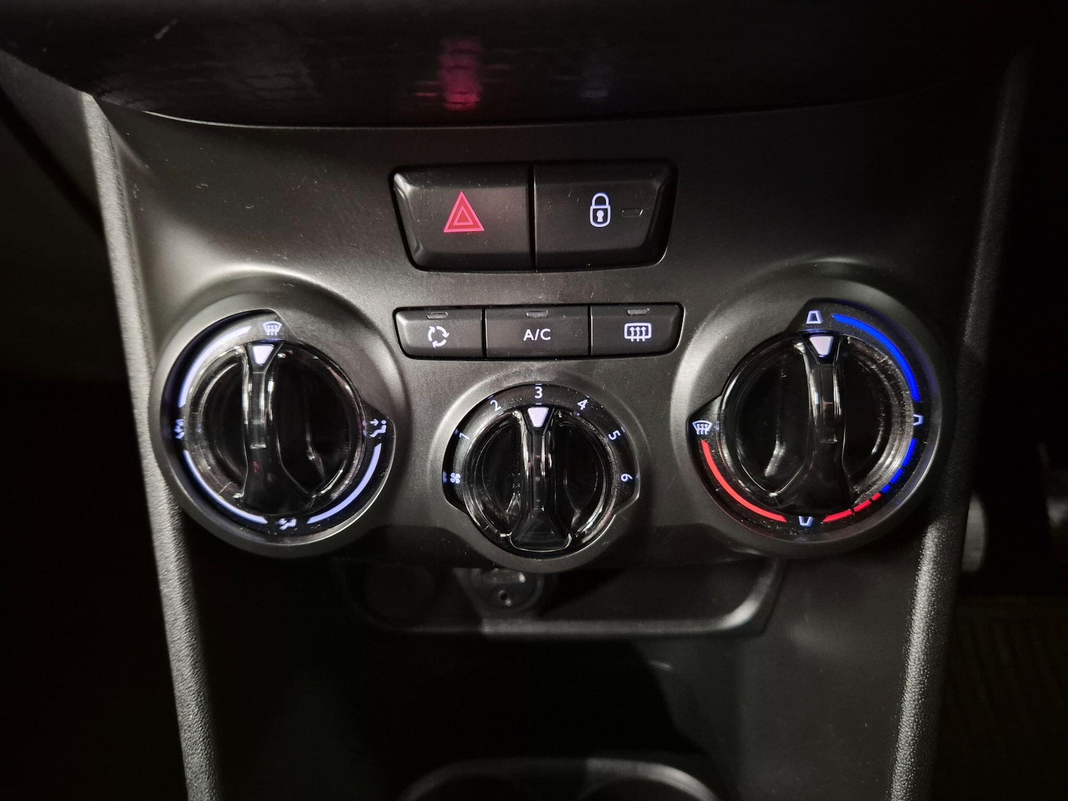 Used Peugeot 208 2016 for sale - 77424704: Photo 56