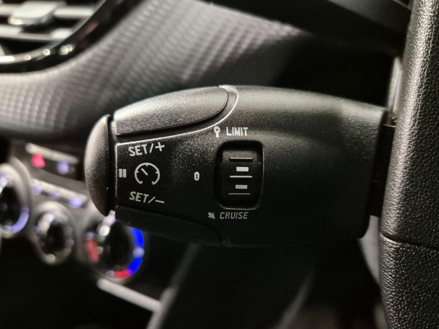 Used Peugeot 208 2016 for sale - 77424704: Photo 60