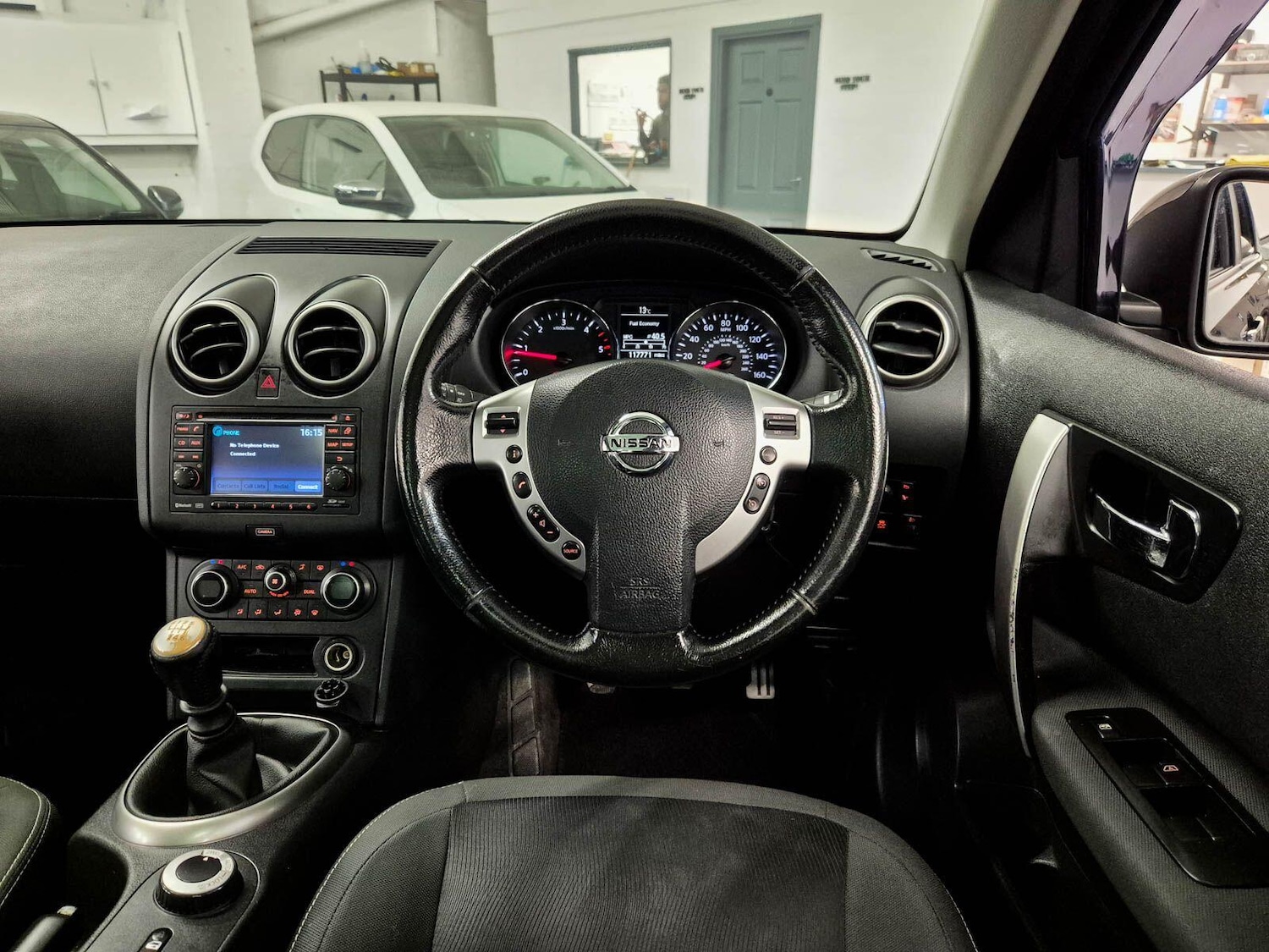 Used Nissan Qashqai 2012 for sale - 77892358: Photo 9