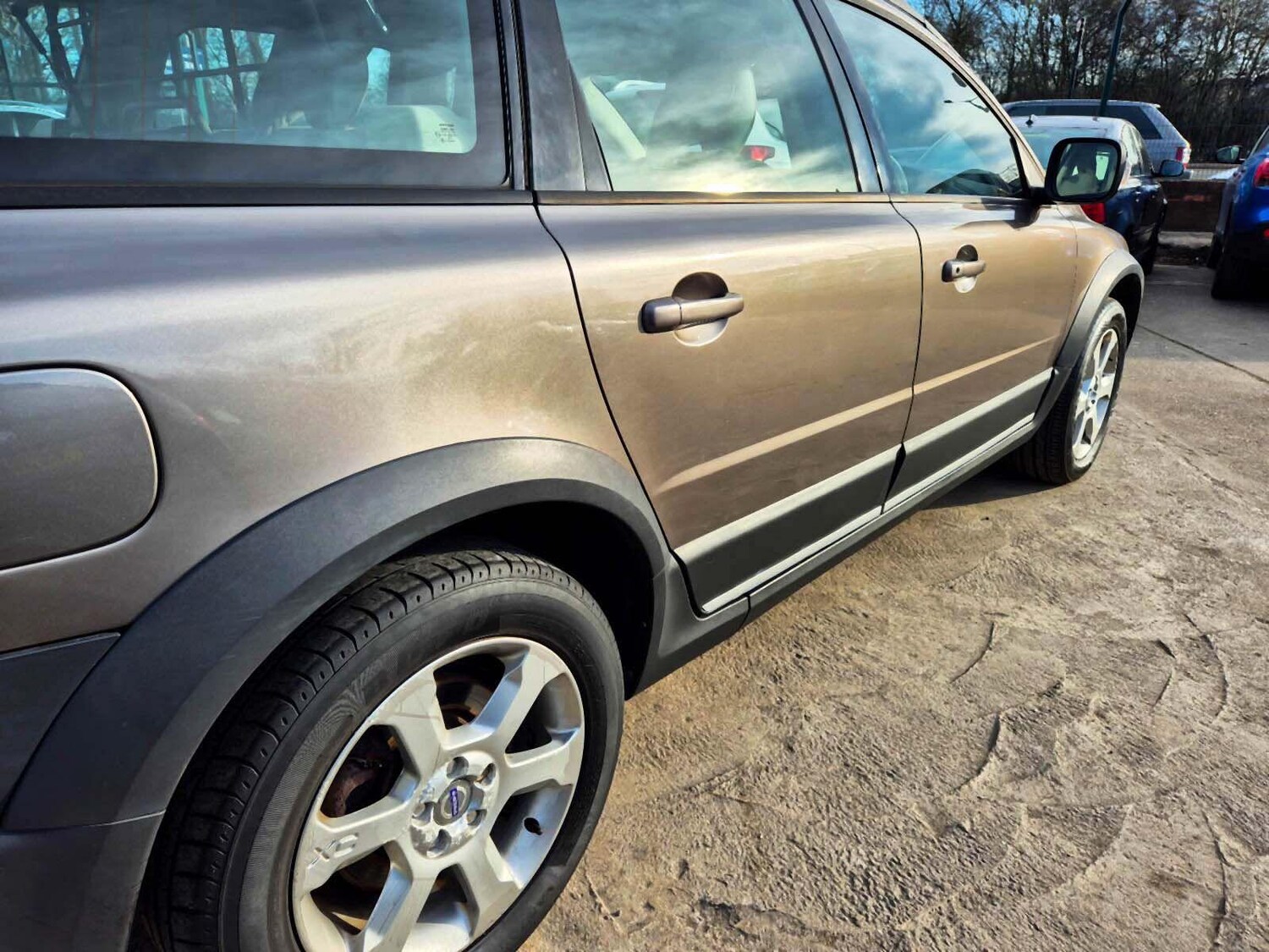 Used Volvo XC70 2009 for sale - 76095147: Photo 14