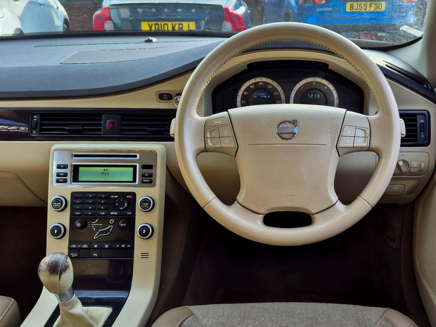 Used Volvo XC70 2009 for sale - 76095147: Photo 2