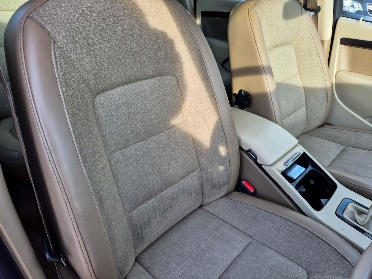 Used Volvo XC70 2009 for sale - 76095147: Photo 25