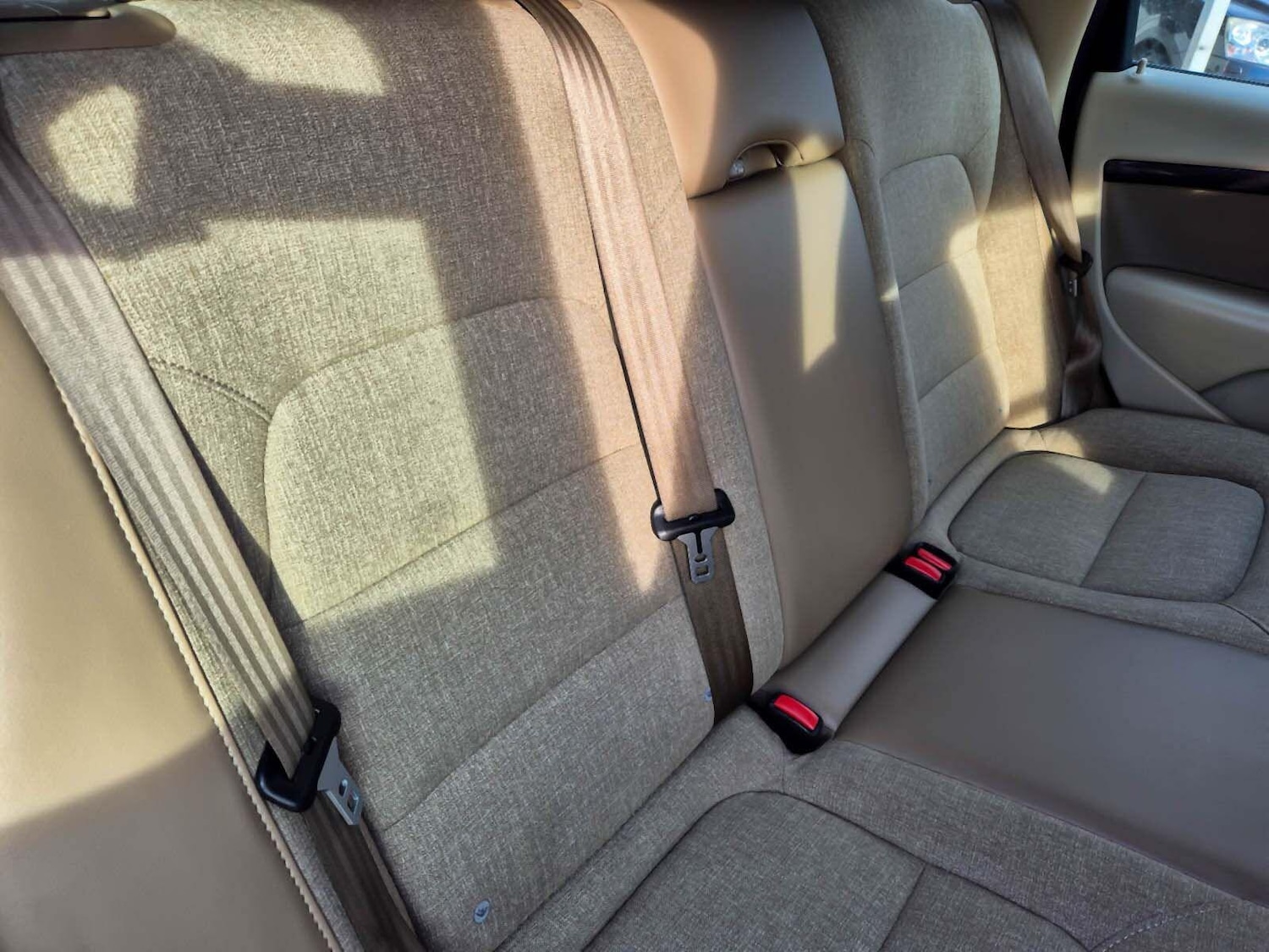 Used Volvo XC70 2009 for sale - 76095147: Photo 34