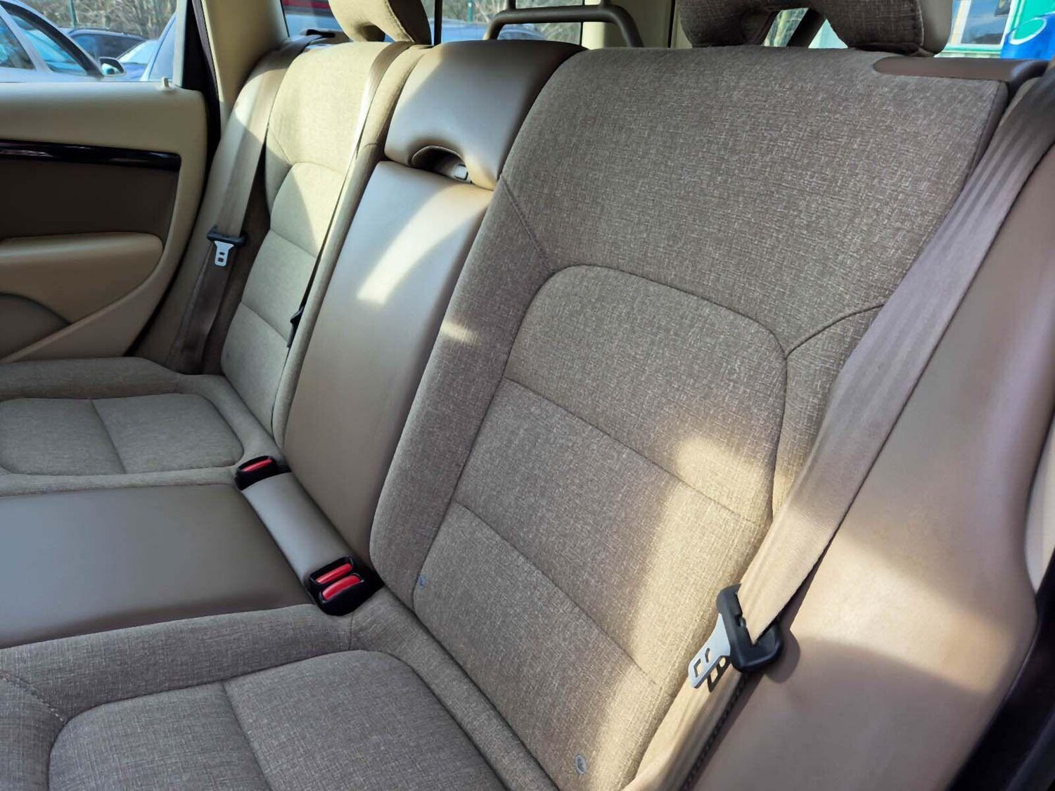 Used Volvo XC70 2009 for sale - 76095147: Photo 38