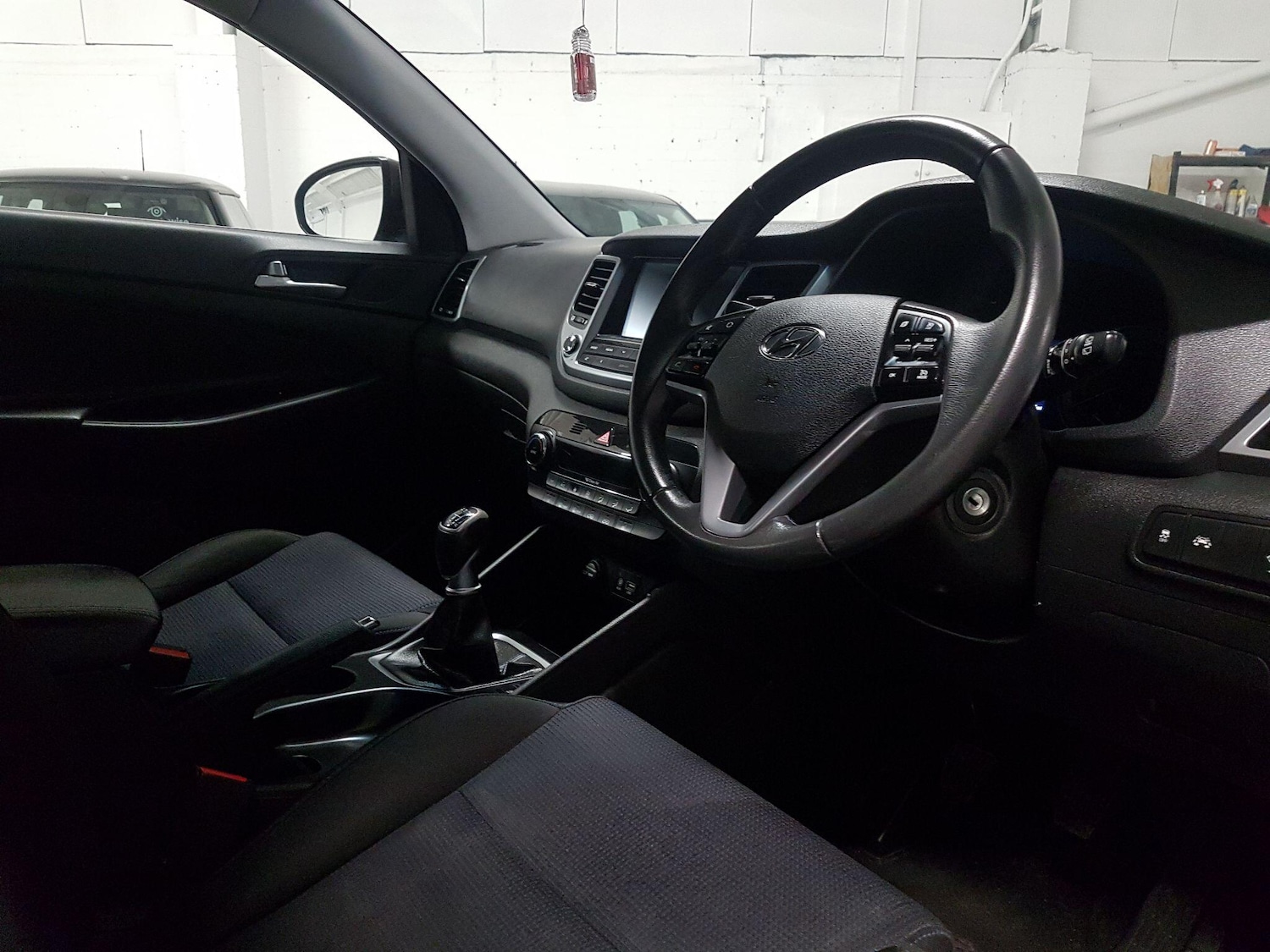 Used Hyundai TUCSON 2016 for sale - 77066785: Photo 2