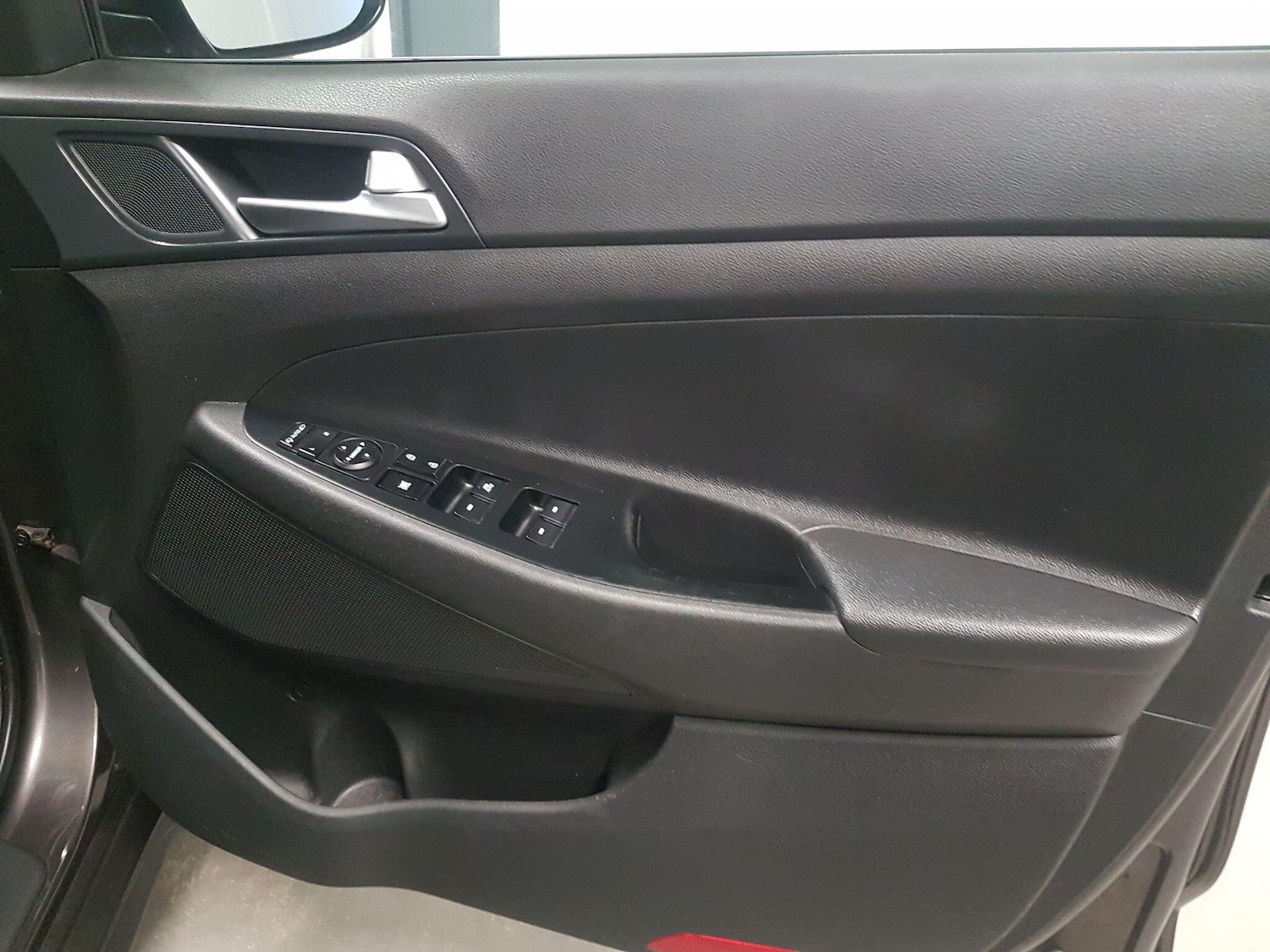 Used Hyundai TUCSON 2016 for sale - 77066785: Photo 29