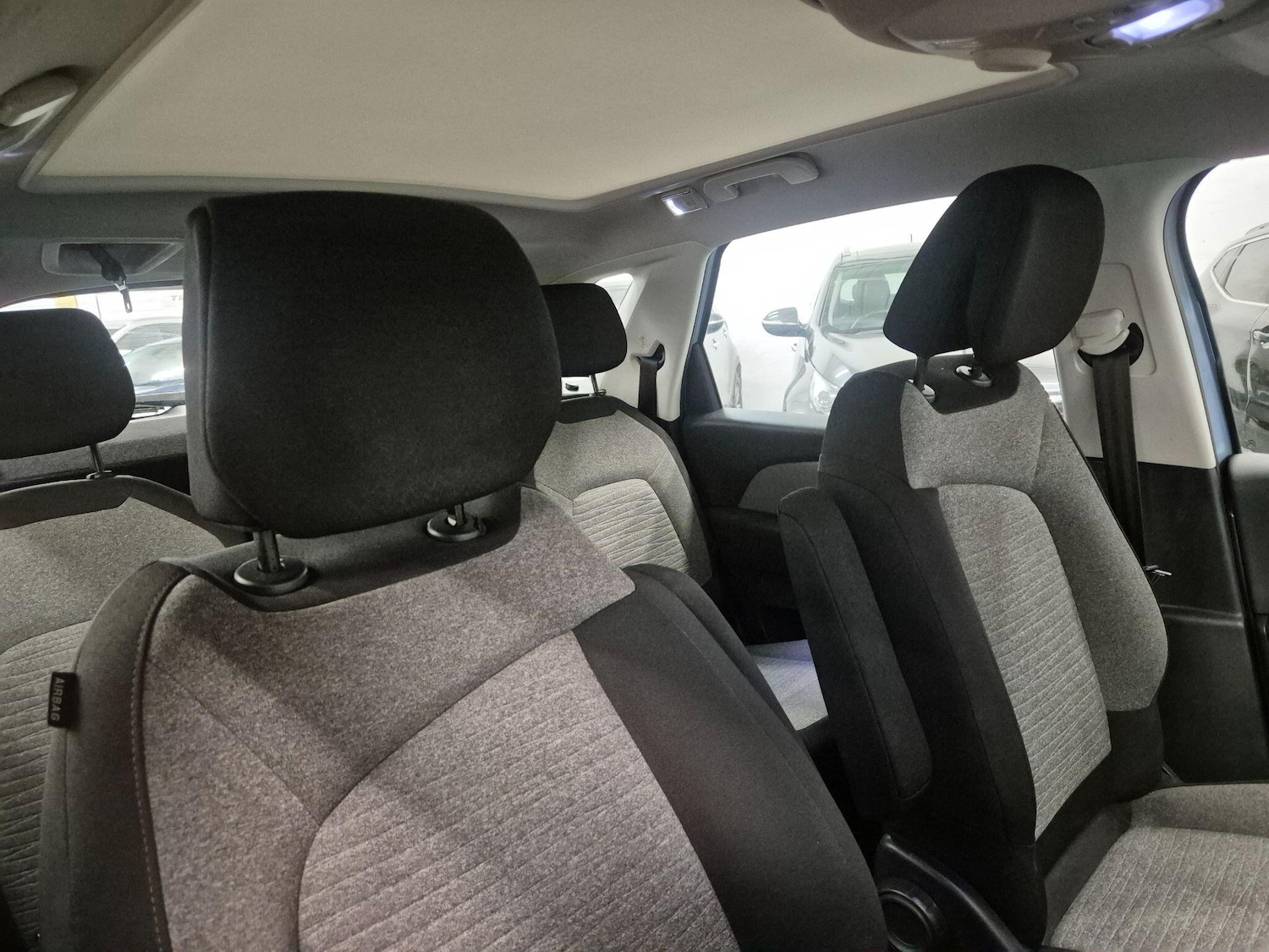 Used Citroen C4 Picasso 2015 for sale - 76855991: Photo 24
