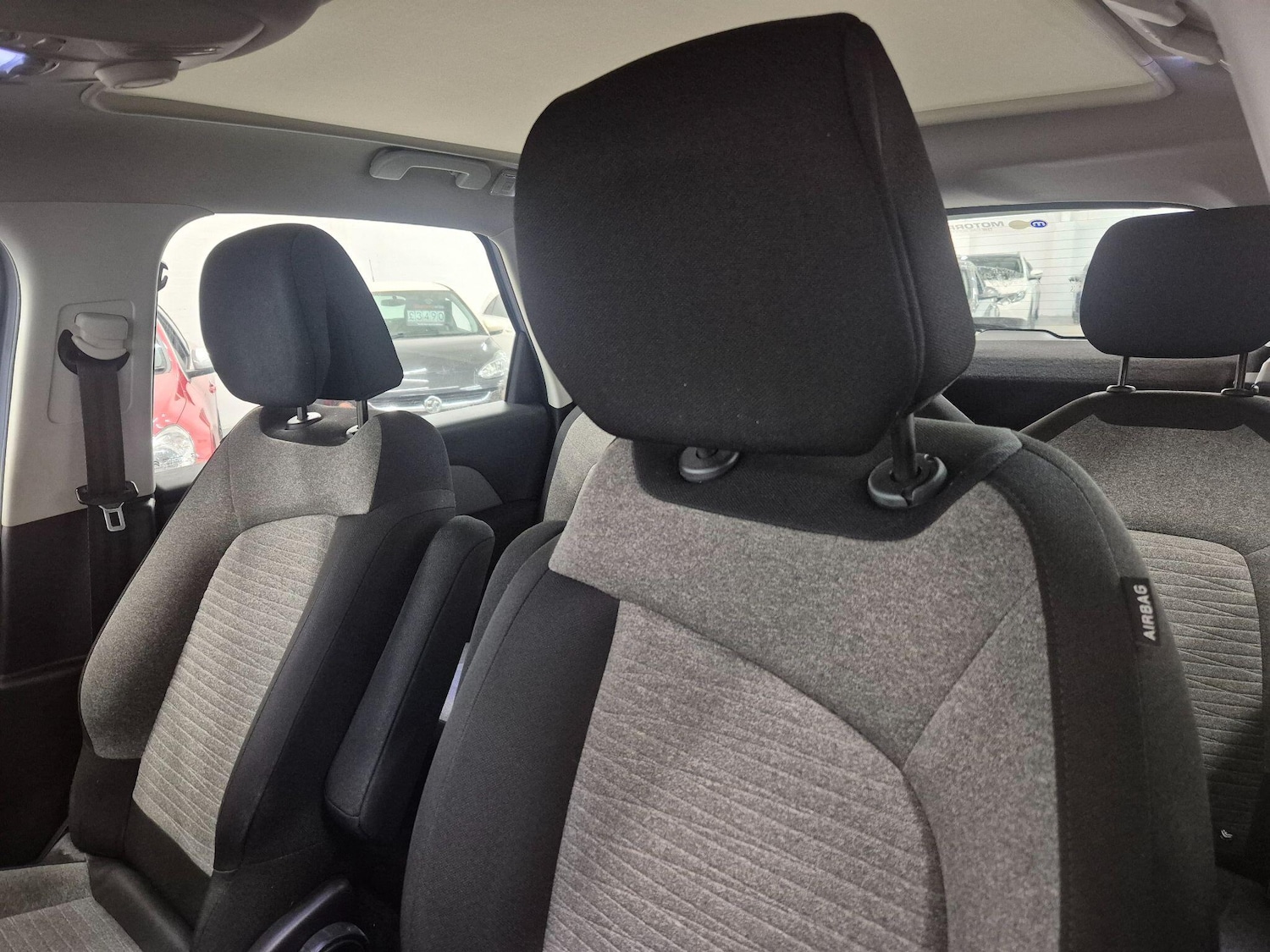 Used Citroen C4 Picasso 2015 for sale - 76855991: Photo 40