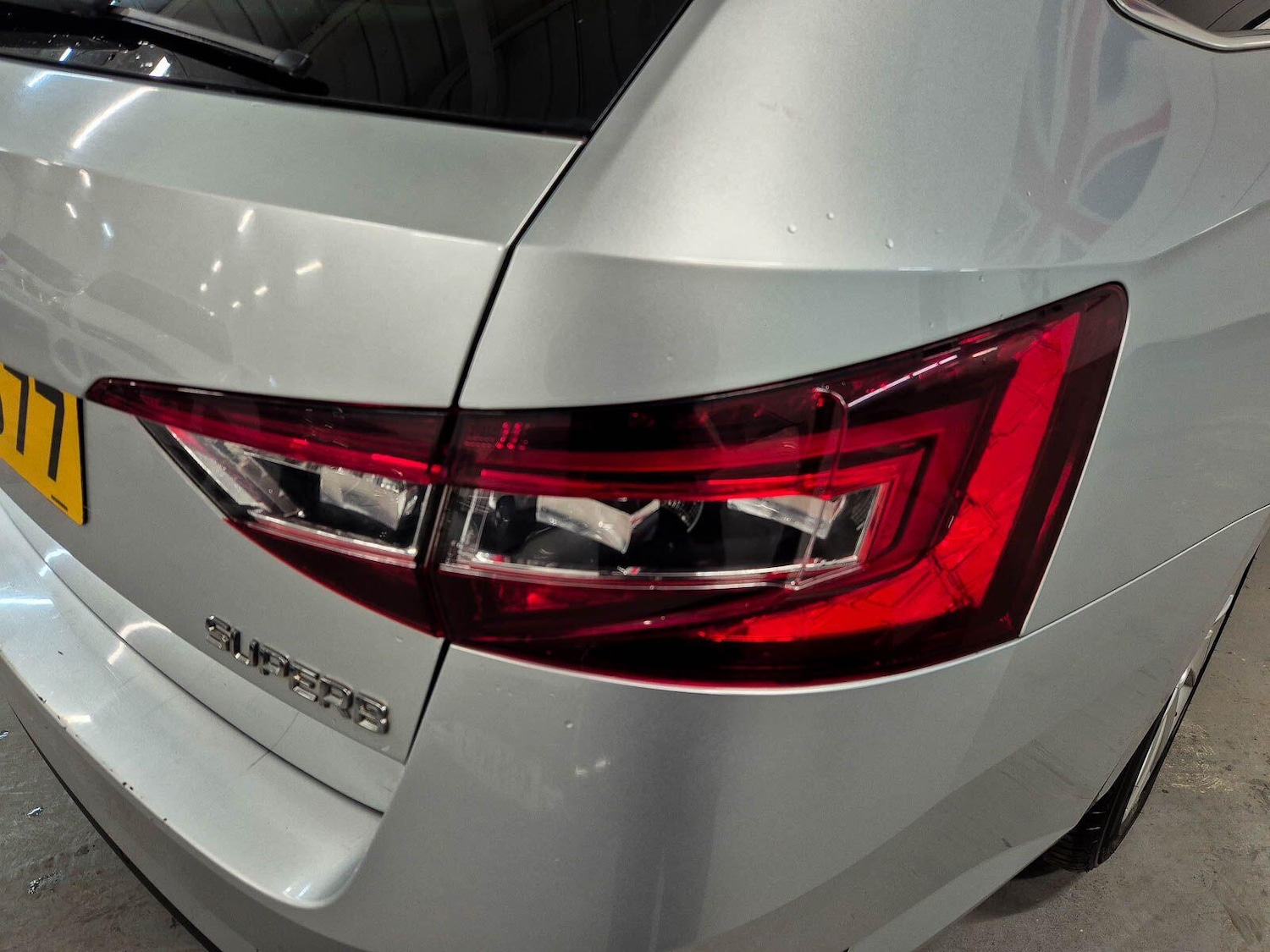 Used Skoda Superb 2015 for sale - 77040949: Photo 15