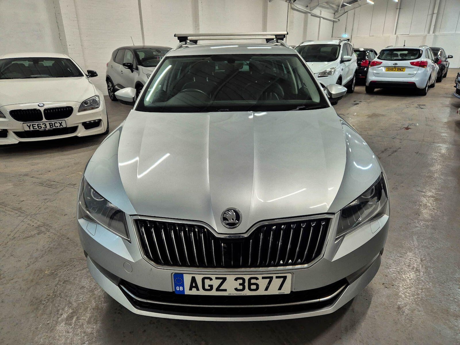 Used Skoda Superb 2015 for sale - 77040949: Photo 2