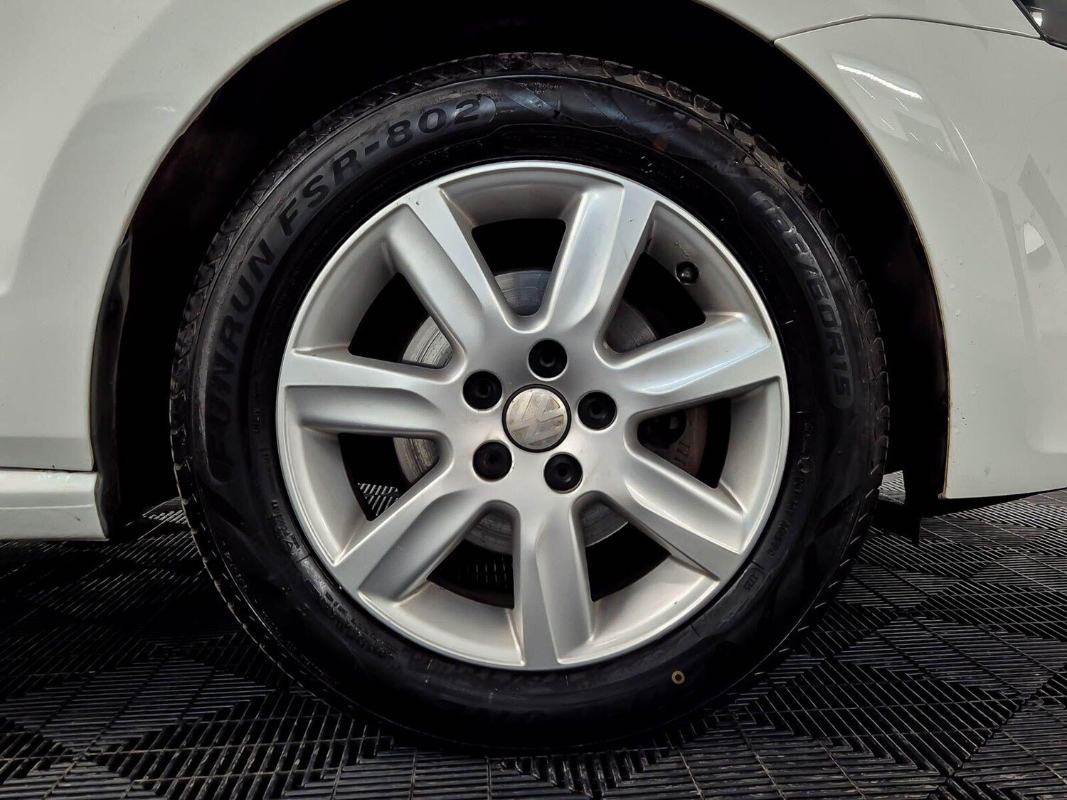 Used Volkswagen Polo for sale - 77549719: Photo 28