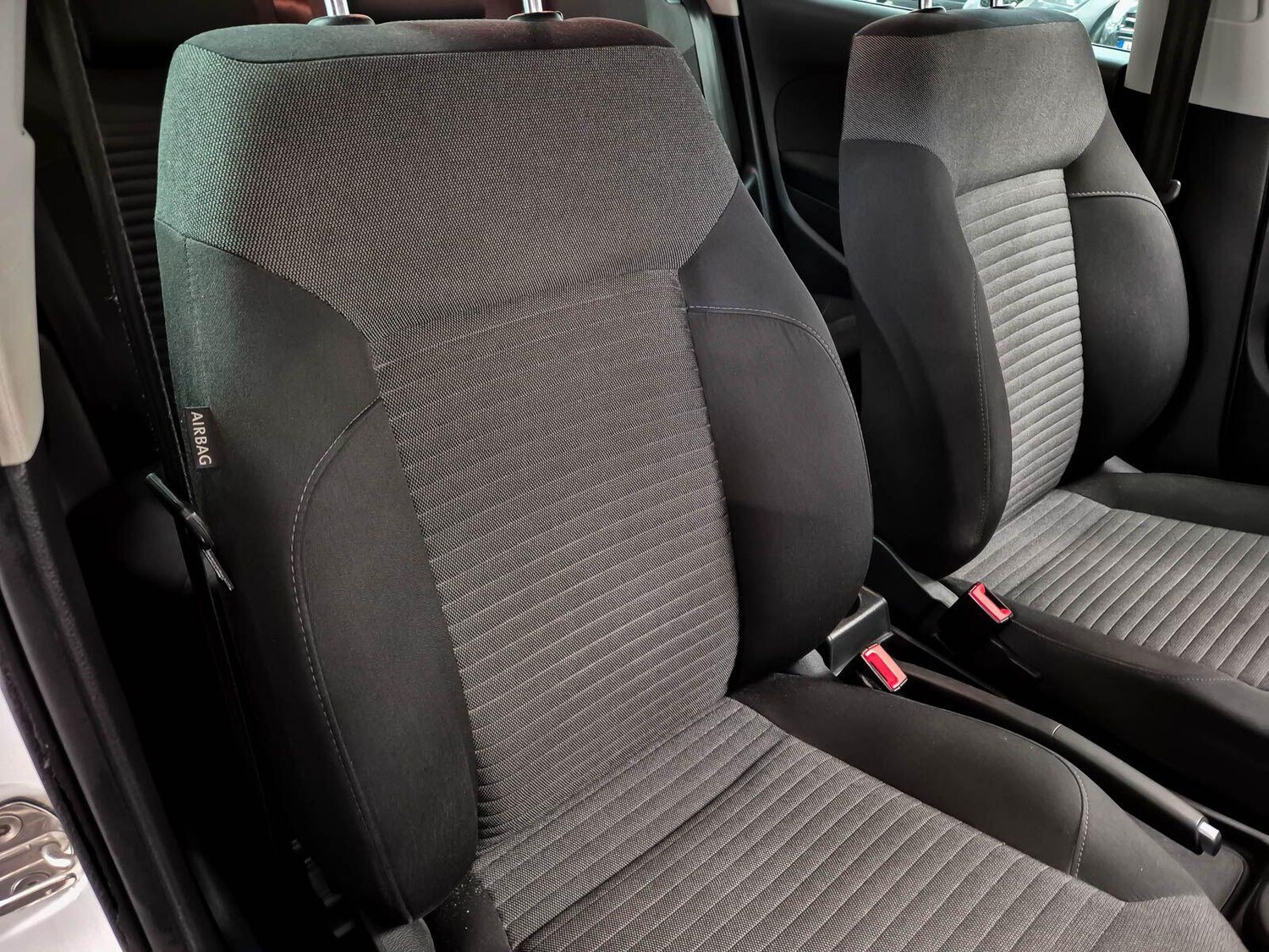 Used Volkswagen Polo for sale - 77549719: Photo 38