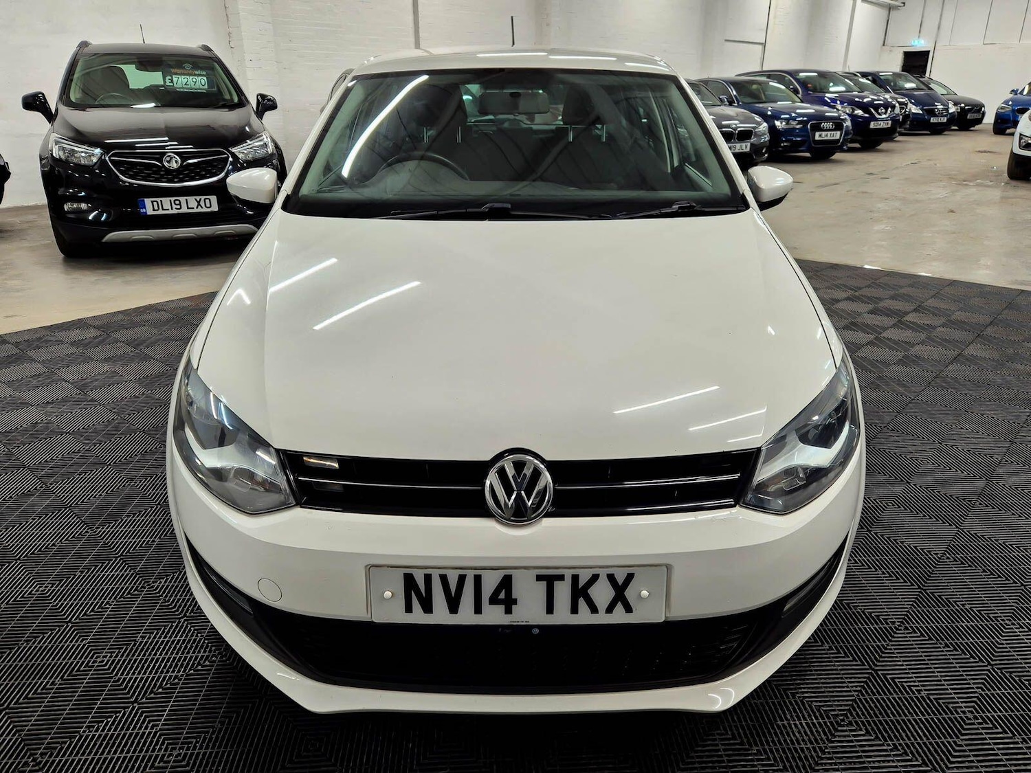 Used Volkswagen Polo for sale - 77549719: Photo 5