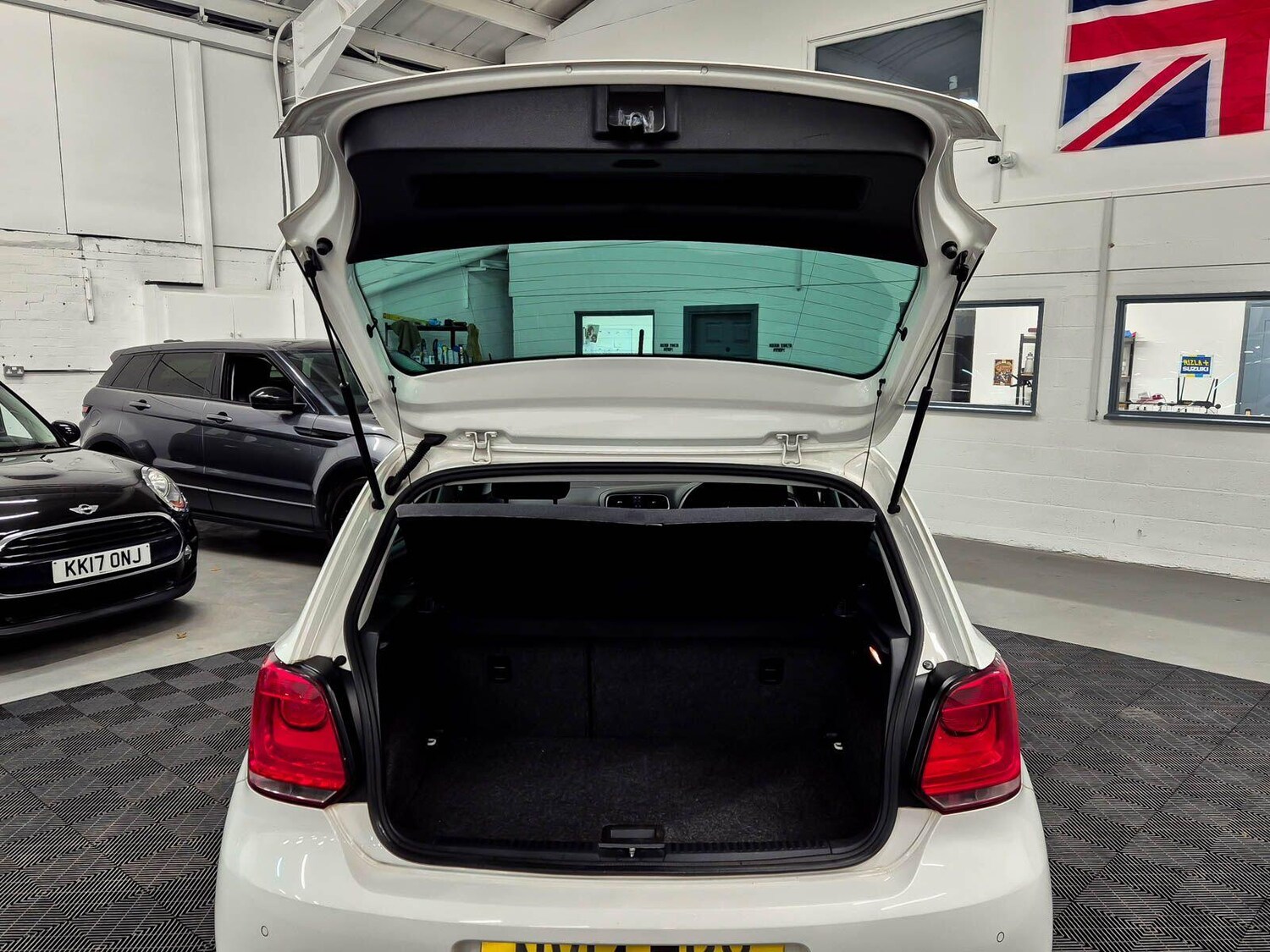 Used Volkswagen Polo for sale - 77549719: Photo 81