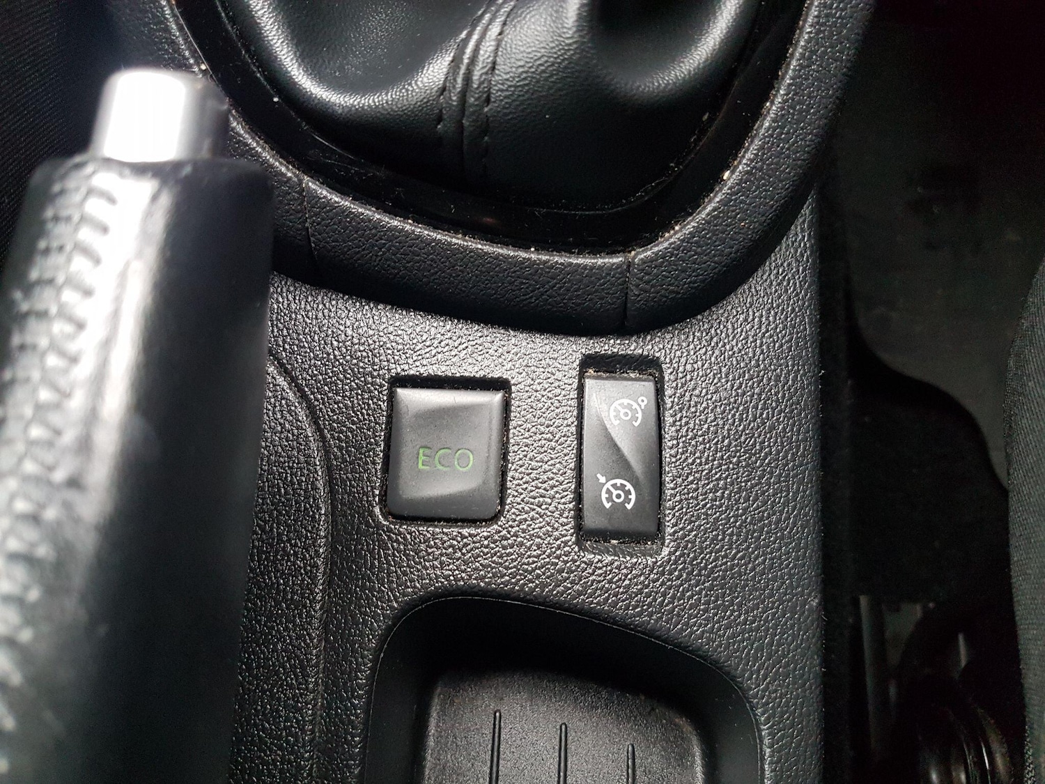 Used Renault Clio 2017 for sale - 76166931: Photo 17
