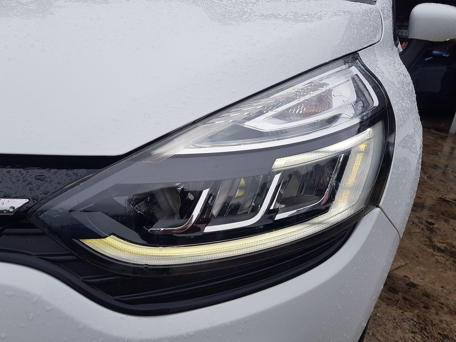 Used Renault Clio 2017 for sale - 76166931: Photo 29