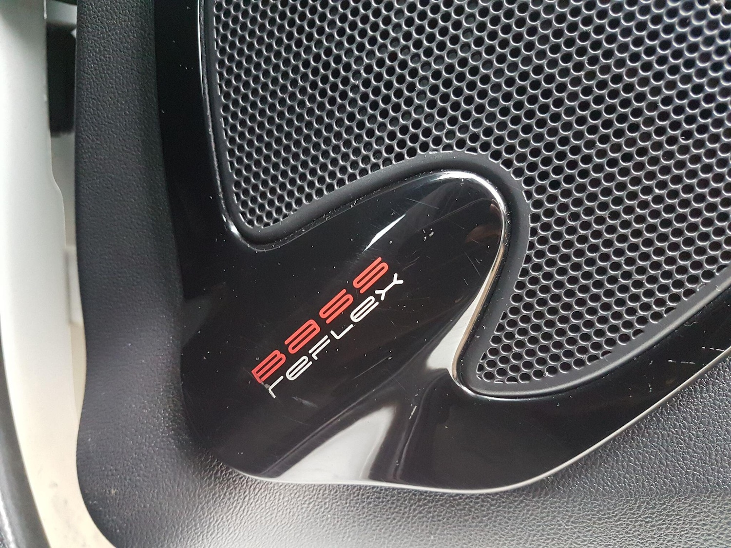 Used Renault Clio 2017 for sale - 76166931: Photo 36