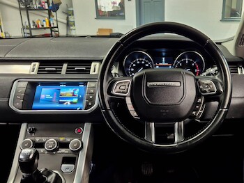 Used Land Rover Range Rover Evoque 2016 for sale - 77330764: Photo