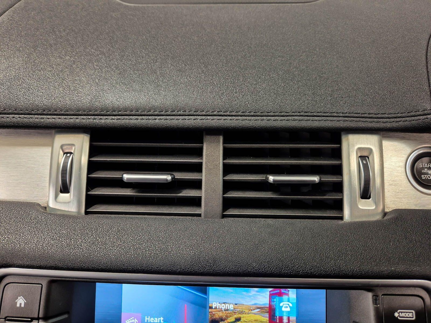 Used Land Rover Range Rover Evoque 2016 for sale - 77330764: Photo 70