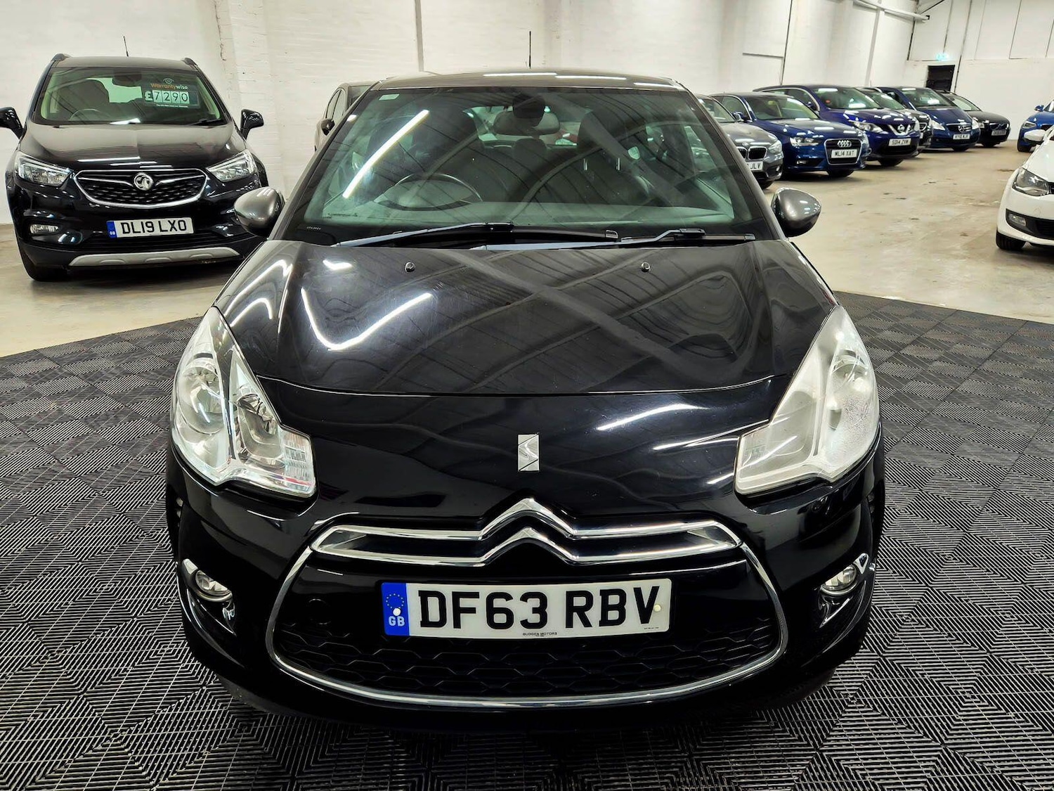 Used Citroen DS3 2014 for sale - 77550126: Photo 2