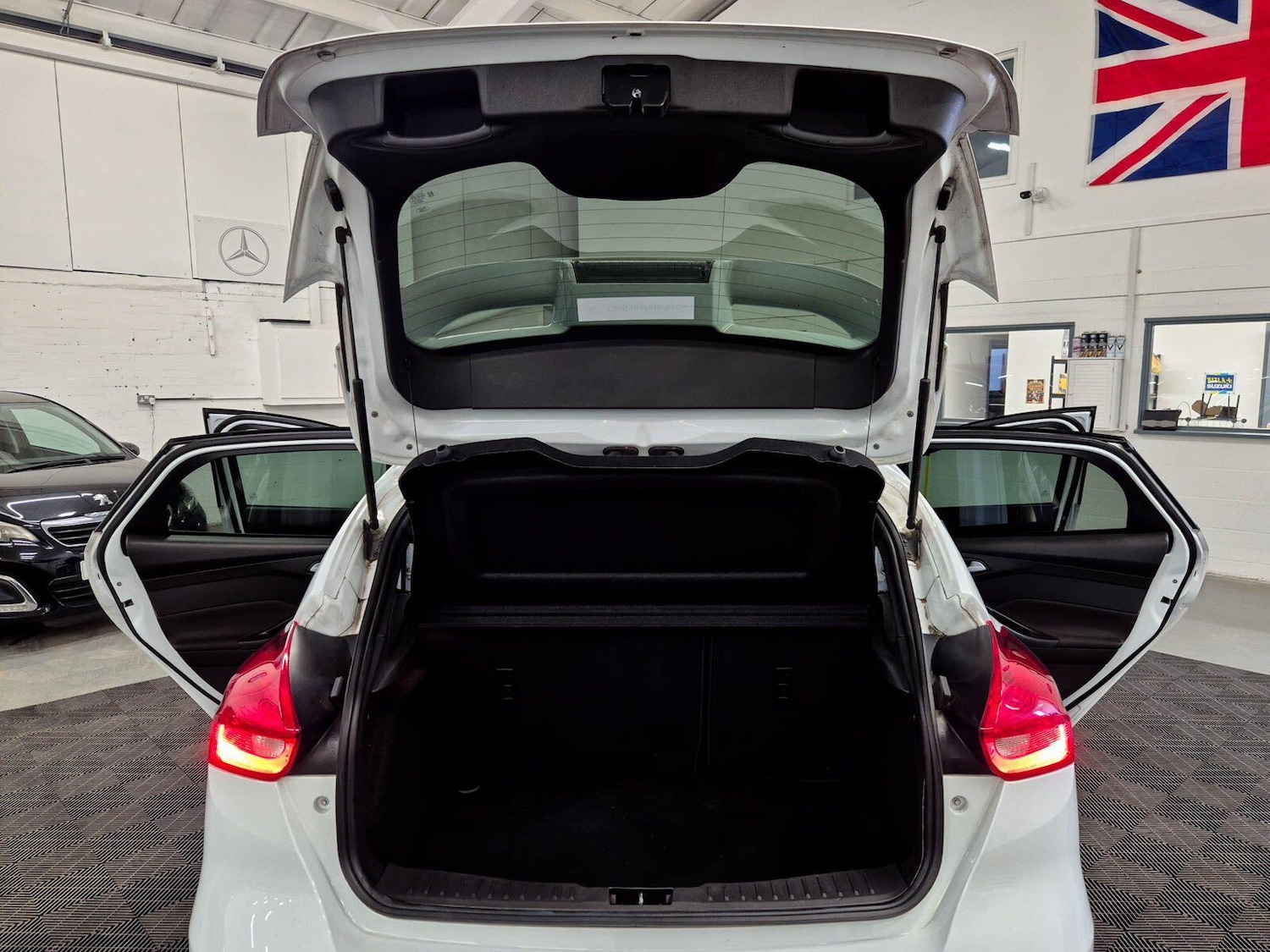 Used Ford Focus for sale - 78203962: Photo 32