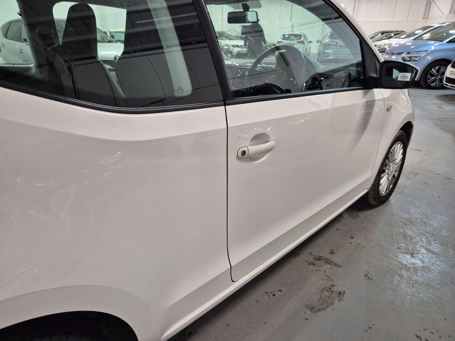 Used Volkswagen up! 2013 for sale - 76899634: Photo 13