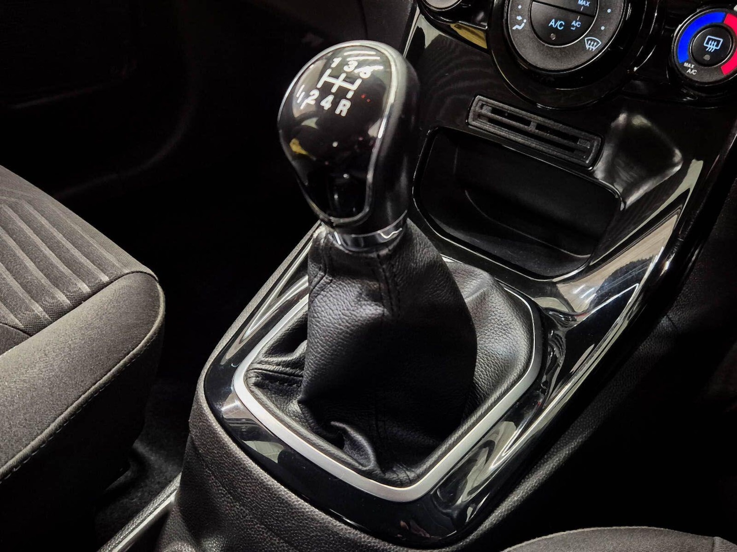 Used Ford Fiesta for sale - 77793954: Photo 69