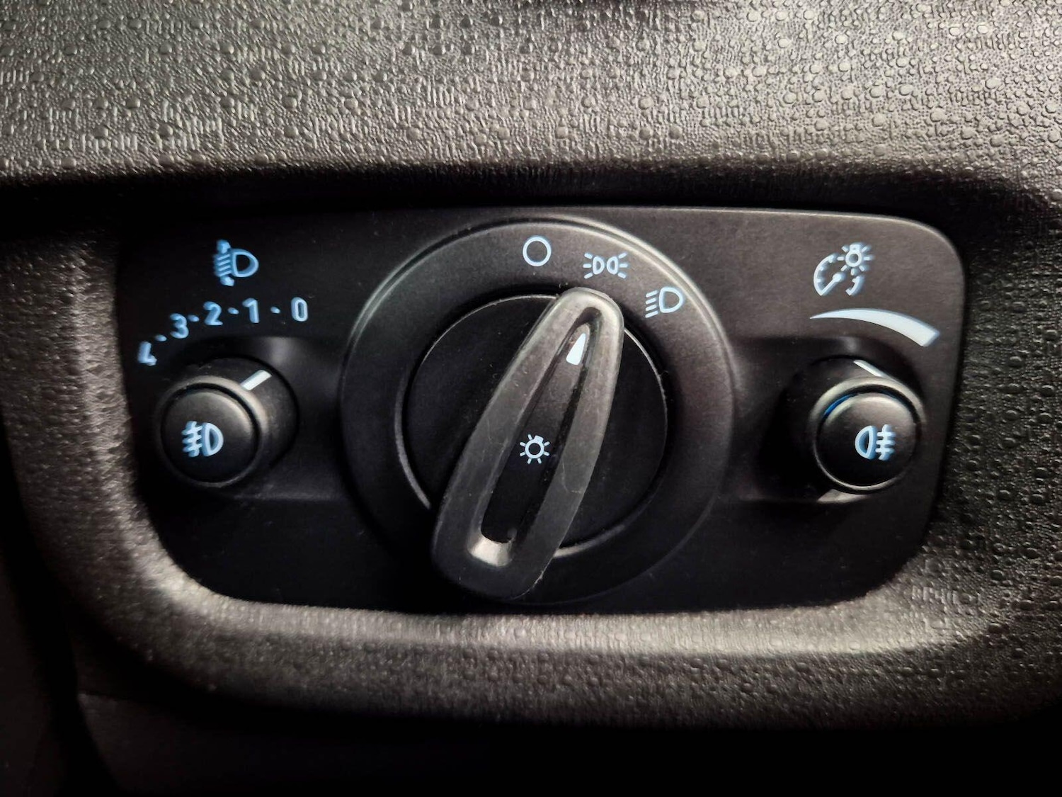 Used Ford Fiesta for sale - 77793954: Photo 79