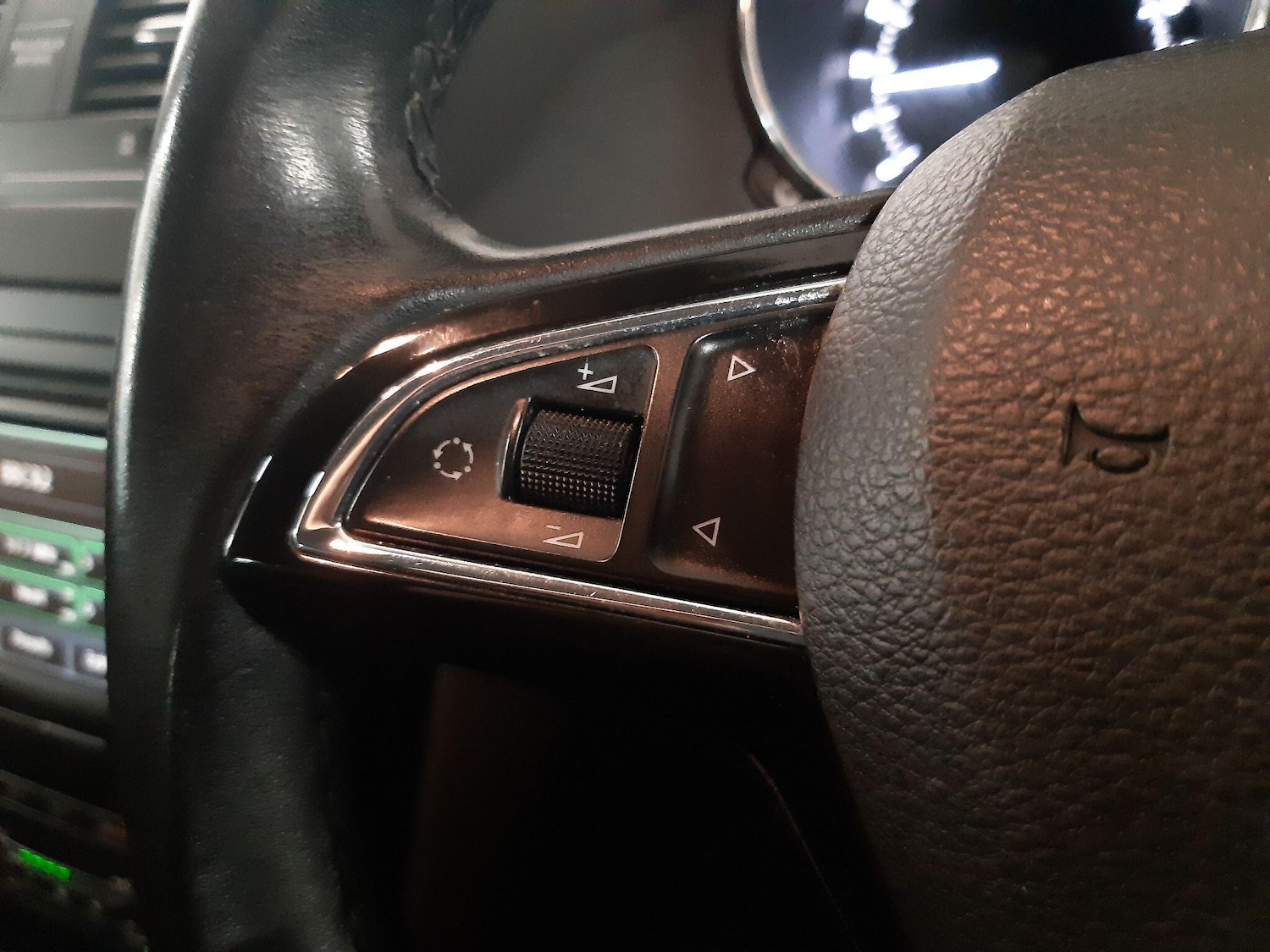 Used Skoda Yeti 2014 for sale - 76701009: Photo 26