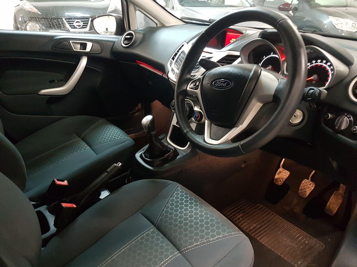 Used Ford Fiesta 2012 for sale - 76484525: Photo 2