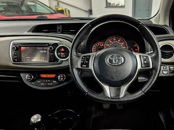 Used Toyota Yaris 2012 for sale - 78261024: Photo