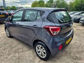 Used Hyundai i10 2017 for sale - 74610705: Photo