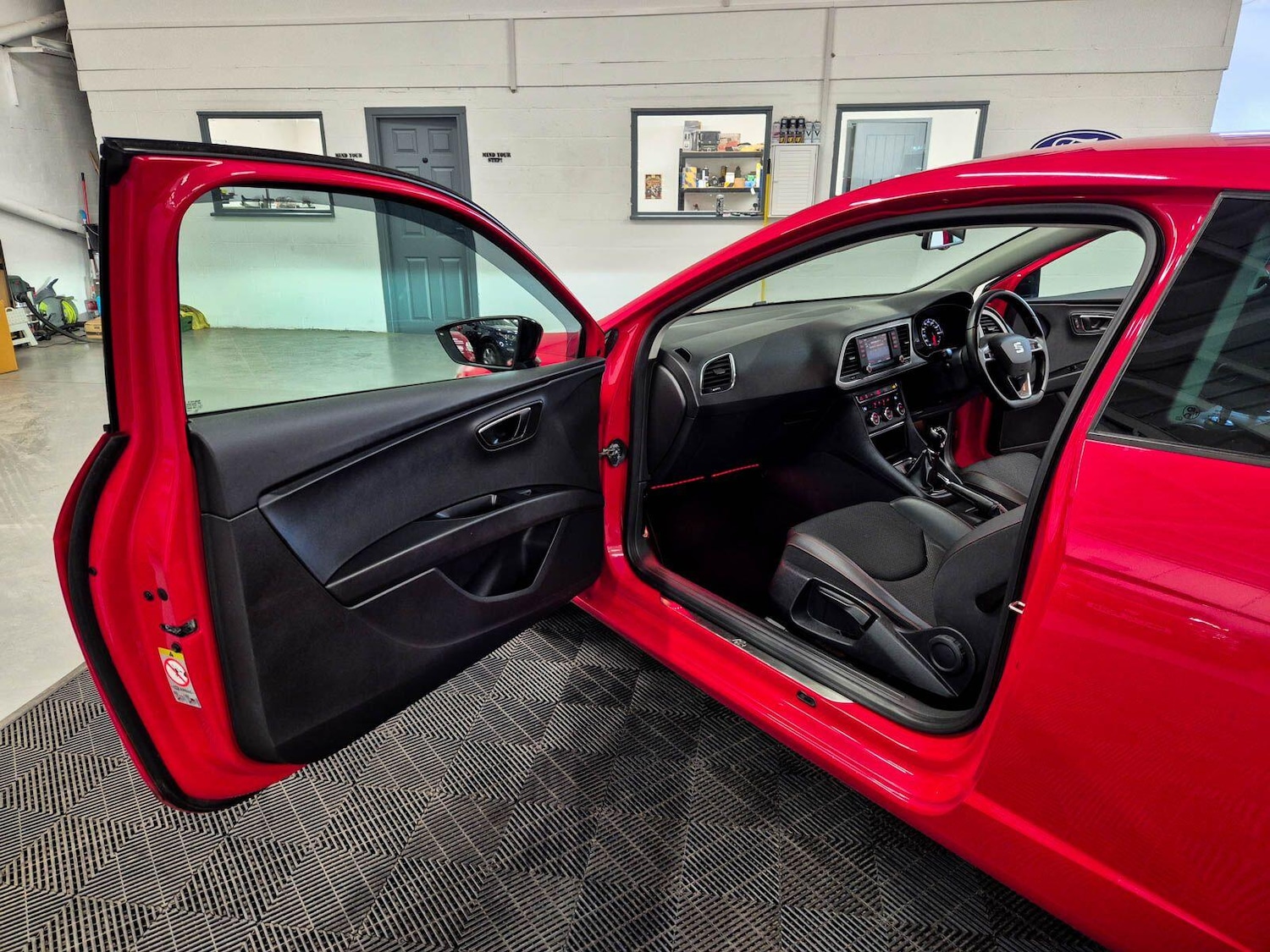 Used SEAT Leon for sale - 78205420: Photo 31