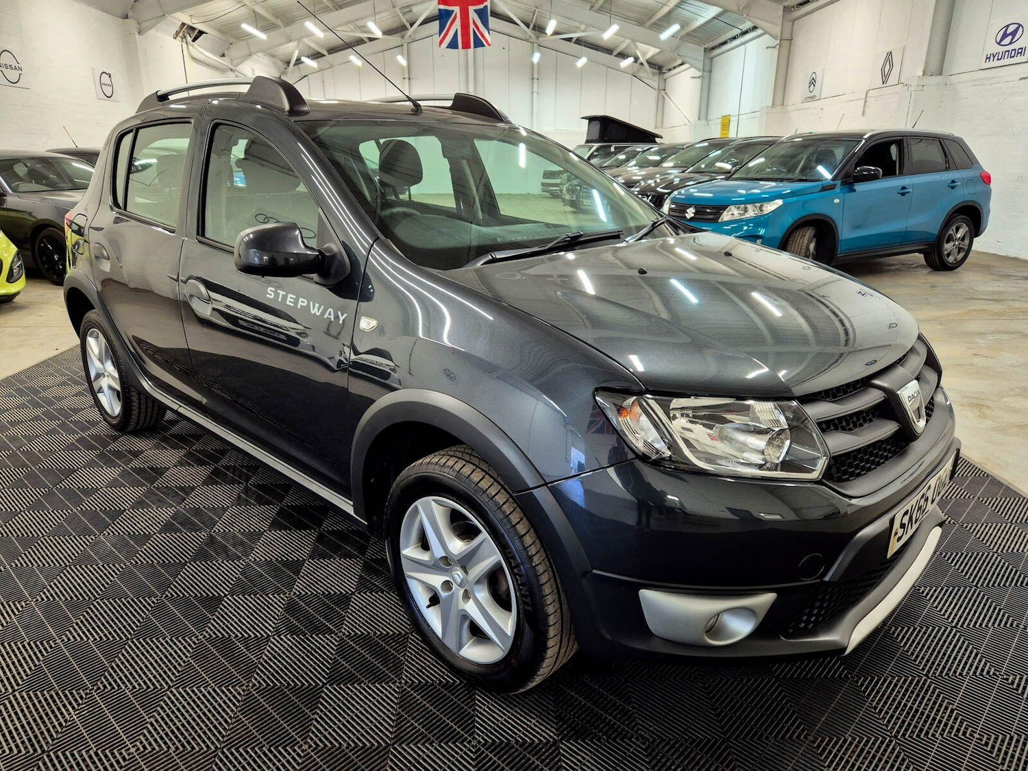 Used Dacia Sandero Stepway 2016 for sale - 78127395: Photo 1