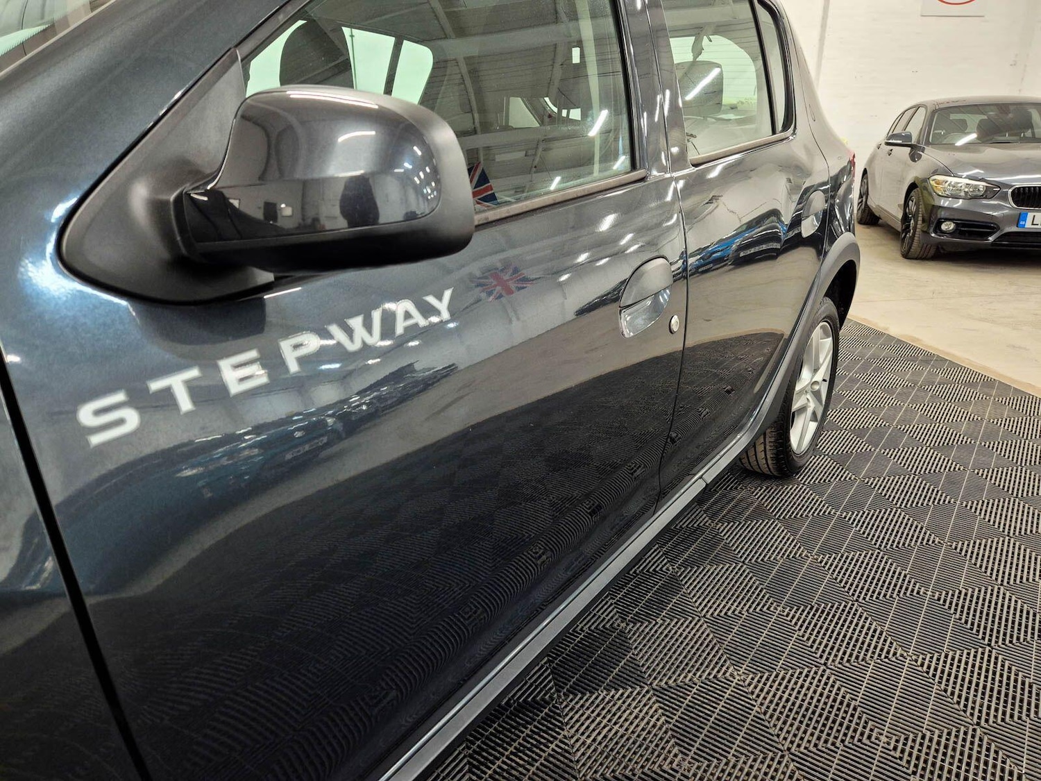 Used Dacia Sandero Stepway 2016 for sale - 78127395: Photo 15