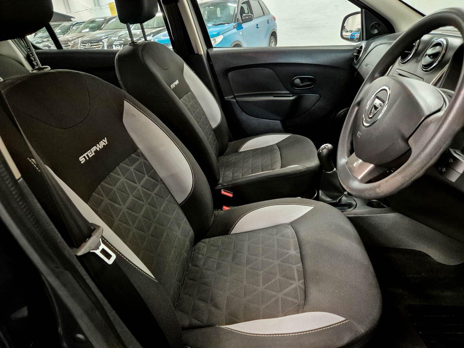 Used Dacia Sandero Stepway 2016 for sale - 78127395: Photo 39