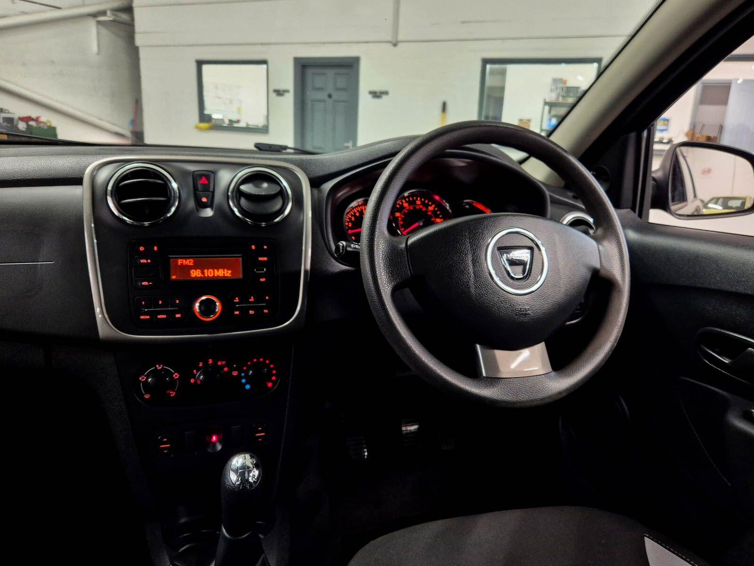 Used Dacia Sandero Stepway 2016 for sale - 78127395: Photo 64