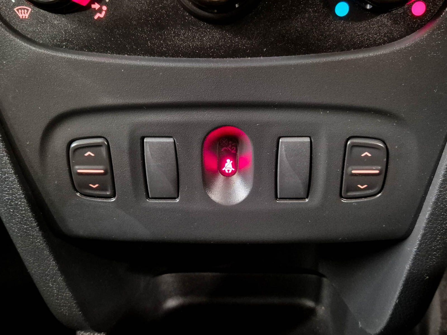 Used Dacia Sandero Stepway 2016 for sale - 78127395: Photo 72