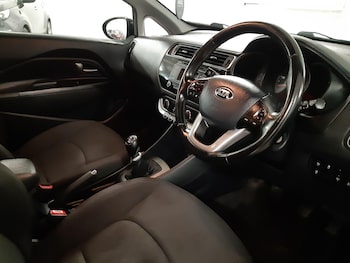 Used Kia Rio 2016 for sale - 76667267: Photo