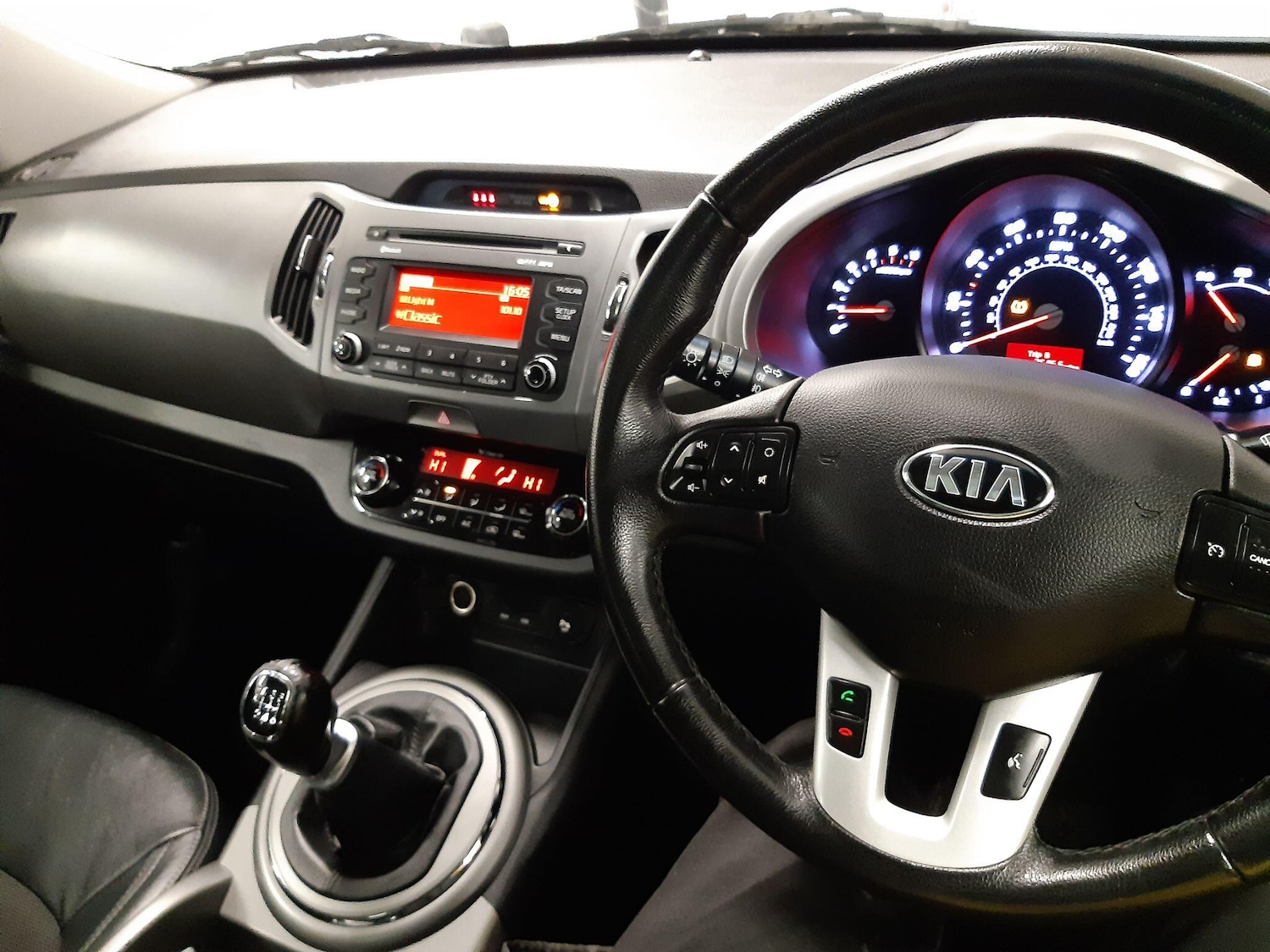 Used Kia Sportage 2015 for sale - 76619892: Photo 12